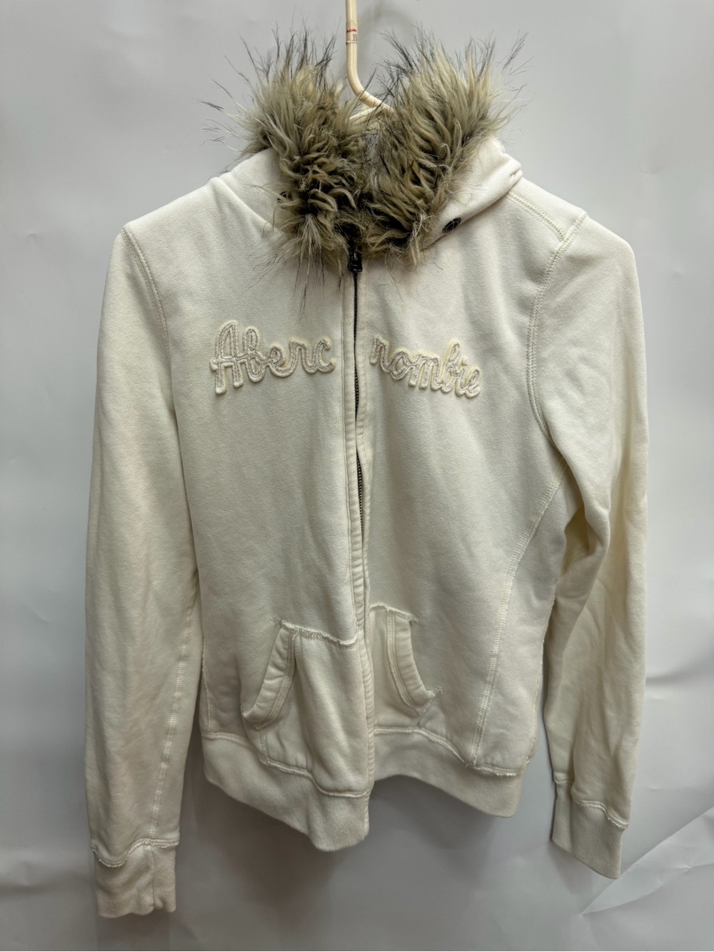 Abercrombie Cream Faux-Fur Hooded Zip Jacket women’s size Large